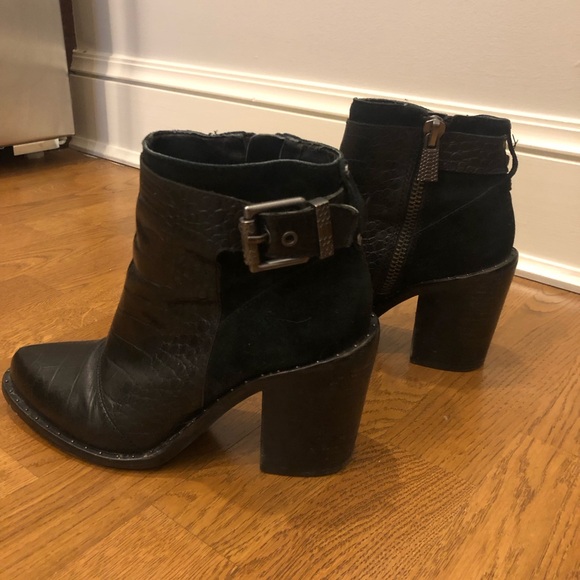Rebel Luxury Booties - Picture 8 of 9